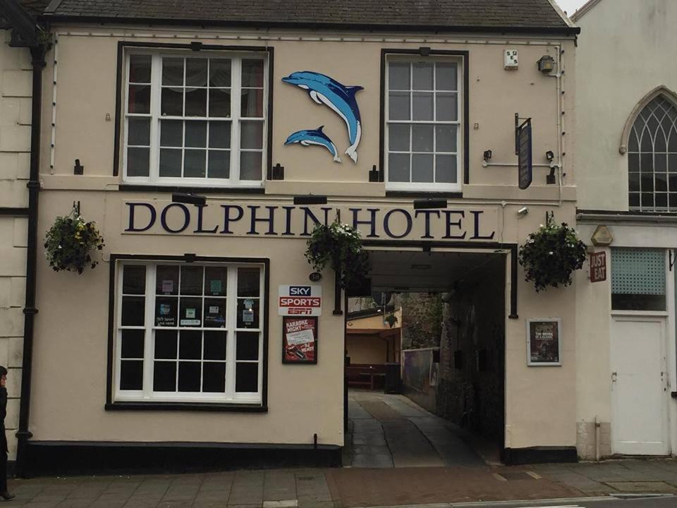 The Dolphin Hotel 查尔德 外观 照片